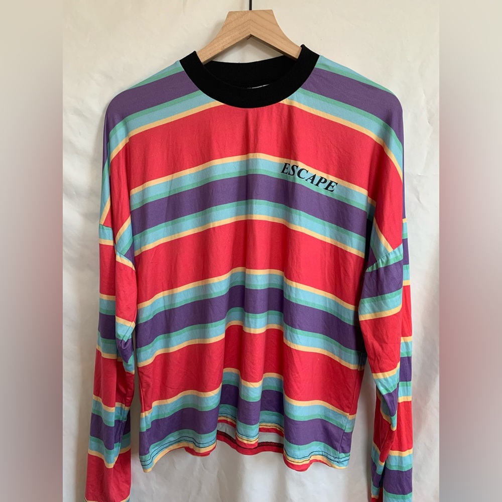 Ragged Priest Getaway tee (long sleeve), size small, Multicolored.